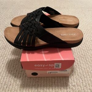 NIB Easy Spirit Black Women's Sandals Size 8